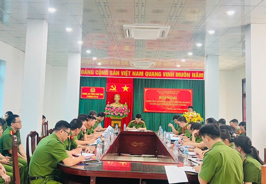Tin nổi bật